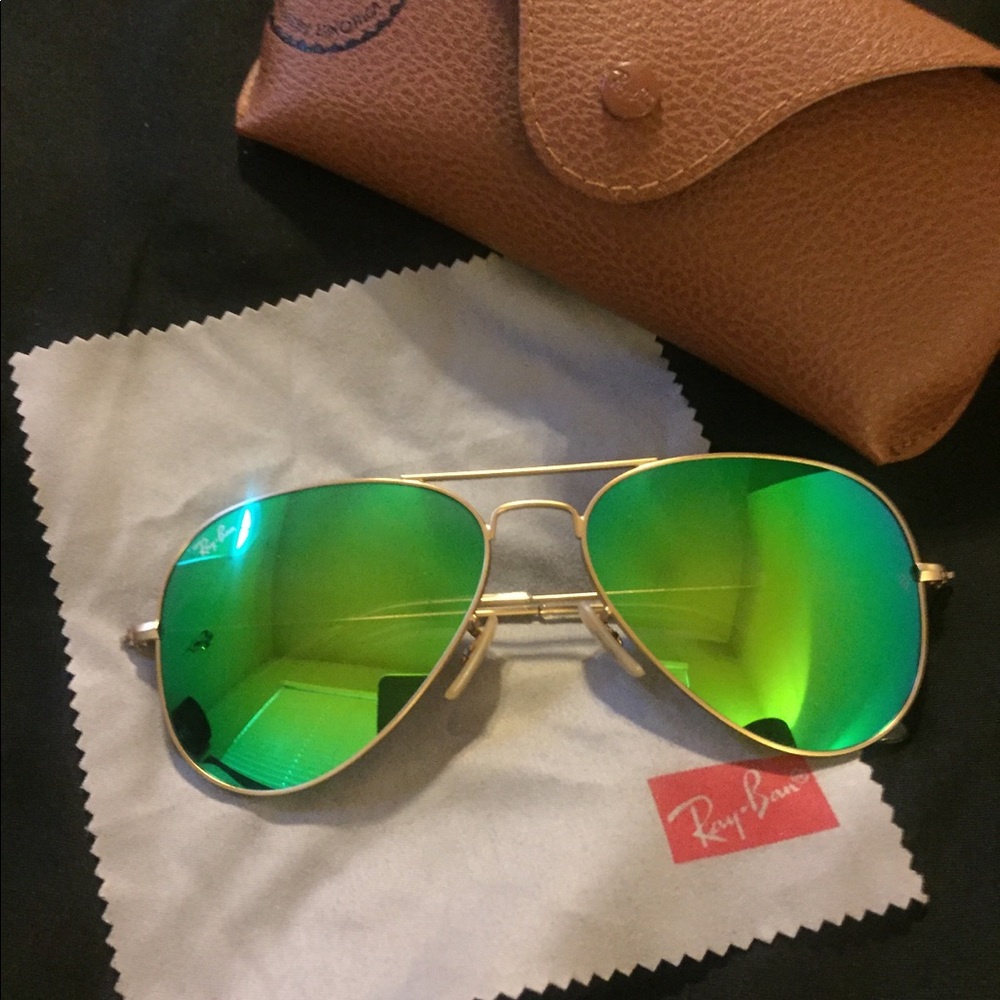 Rayban Aviator glasses